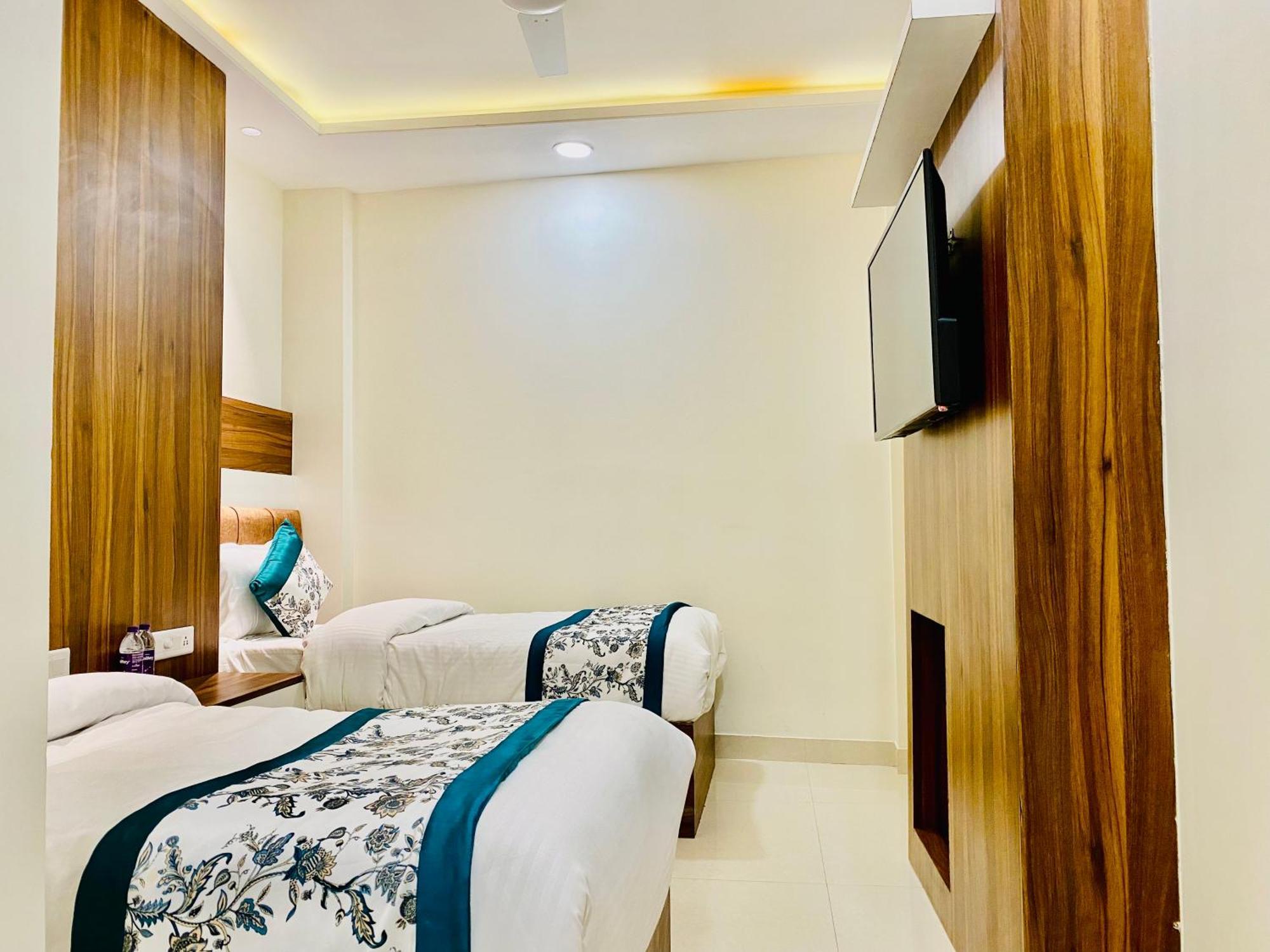 Hotel White House 350 Mtr From Golden Temple Amritsar Buitenkant foto