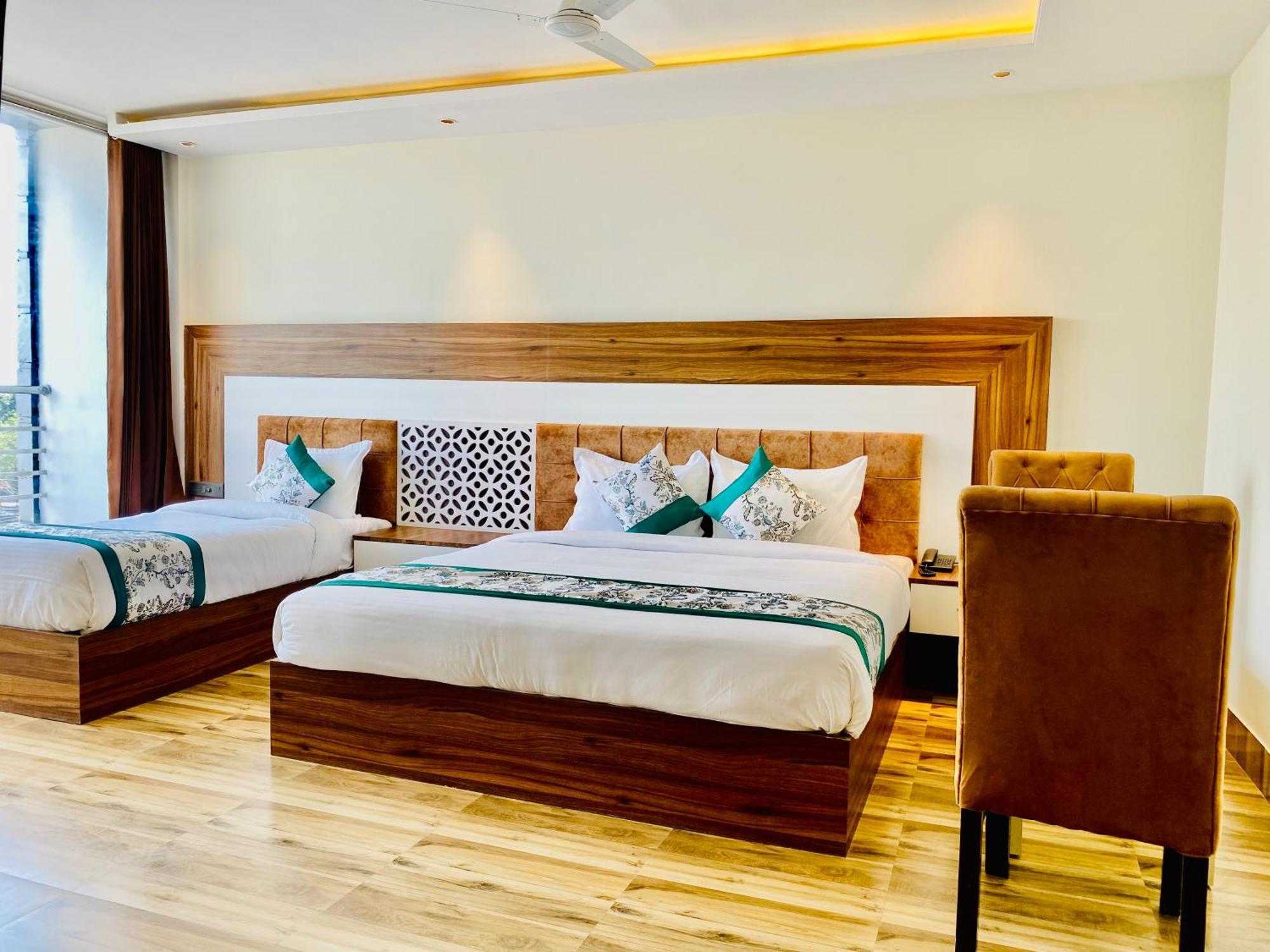 Hotel White House 350 Mtr From Golden Temple Amritsar Buitenkant foto