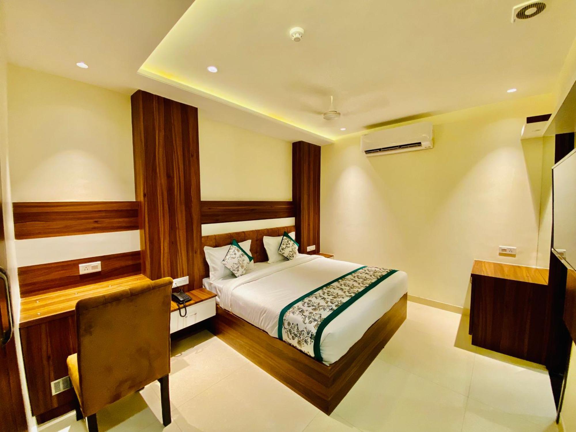 Hotel White House 350 Mtr From Golden Temple Amritsar Buitenkant foto
